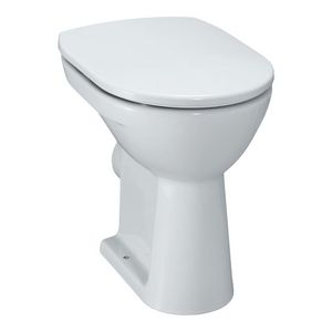 Staand closet vlakspoel PK (pijp kort) aansluiting wit