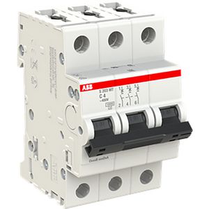 Installatieautomaat S200MT 3P C4 10kA Tractie