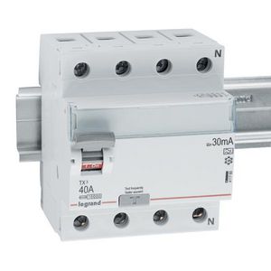 Aardlekschakelaar TX3 3-polig + N 40A 30mA