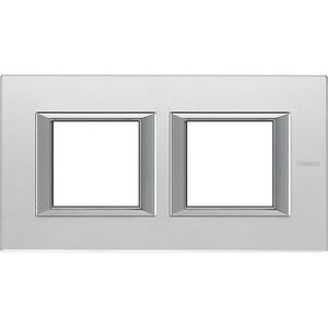 Mat glas recht horizontaal 2x2 modulen Axolute