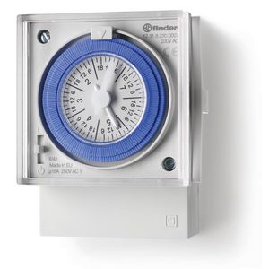 Tijdschakelklok 1 wisselcontact 16A 230V AC 12.31.8.230.0007