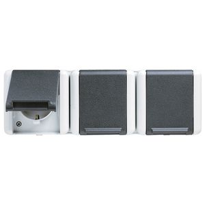 Wandcontactdoos WG800 3-voudig met randaarde incl. onderkast horizontaal.