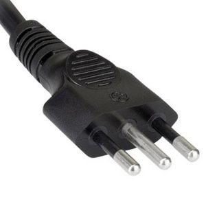 Italiaanse stroom kabel C13 zwart 1.8mtr.