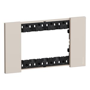 Afdekplaat 4 module zand K4704 LivingNow