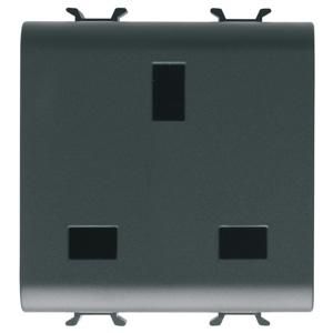 BRITISH STANDARD SOCKET-OUTLET 250V ac-2P+E 13A-2 GANG VVE=6