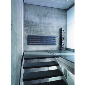 Designradiator Metropolitan 700x1400mm RAL9016 804W Hor.