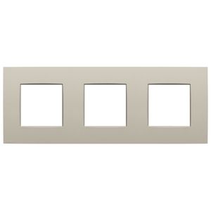 3-voudige afdekplaat 71mm centerafstand Niko Intense sand textured