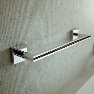 Badgreep 300mm chroom NELIO