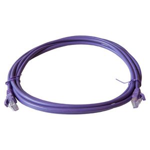 Patchkabel / netwerkkabel CAT5e UTP PVC molded paars 3.0meter