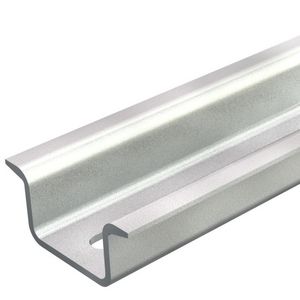 Lengte a 2m. DIN-rail geperforeerd 15mm 35x15mm staal verzinkt.