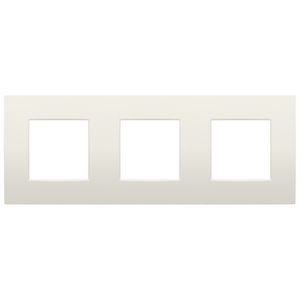 3-voudige afdekplaat 71mm centerafstand Niko Intense cotton white textured