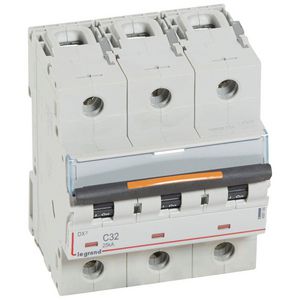 Installatieautomaat 3-polig C-karakteristiek 32A 25kA DX³ DIN
