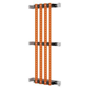 TWEE STUKS BUSBARHOUDERS-VOOR VLAKKE BUSBARS 30x10-630 A