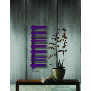 Designradiator Yucca 1304x478mm RAL9016 517W