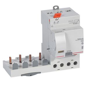 Aardlekblok 4-polig 63A 300mA A DX3 DIN