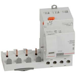 Aardlekblok 4-polig 40A 30mA F DX3 DIN