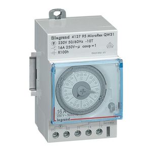Weekklok QW31 analoog 230V MicroRex