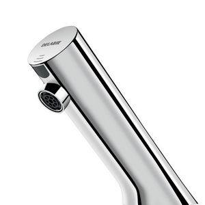 Wastafelkraan F3/8" 230/6V aansl. Stopcontact 5