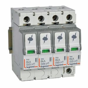 Overspanningsbeveiliger T1 + T2-4P-8kA 1.3kV-Uc320V-4m