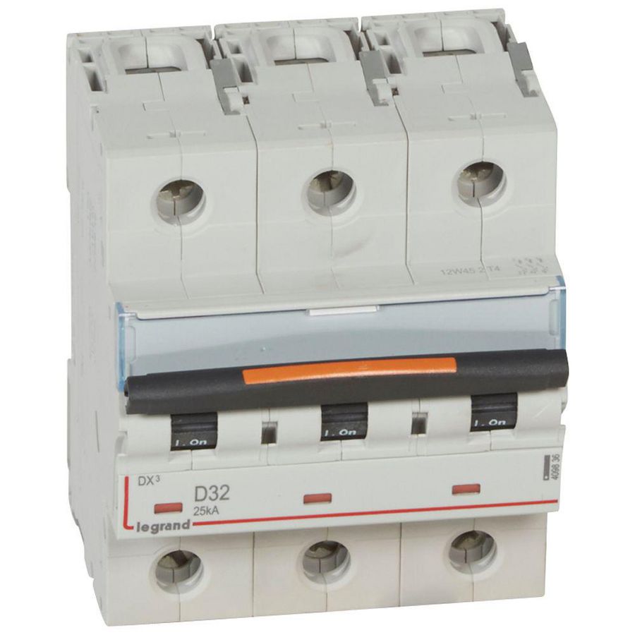 Installatieautomaat 3-polig D-karakteristiek 32A 25kA DX³ DIN
