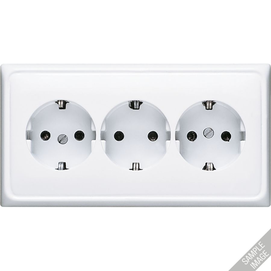 Wandcontactdoos 3-voudig randaarde wandgoot 16A 250V