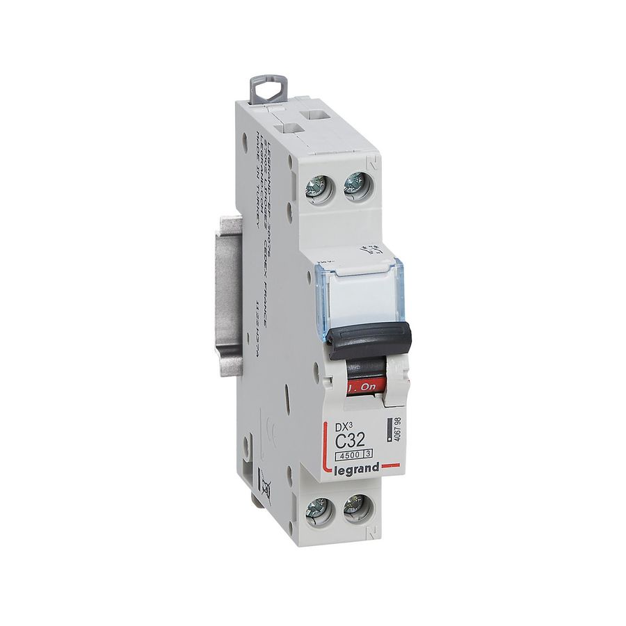 Installatieautomaat MCB DX³ 1-polig + Nul C-karakteristiek 32A 4500A