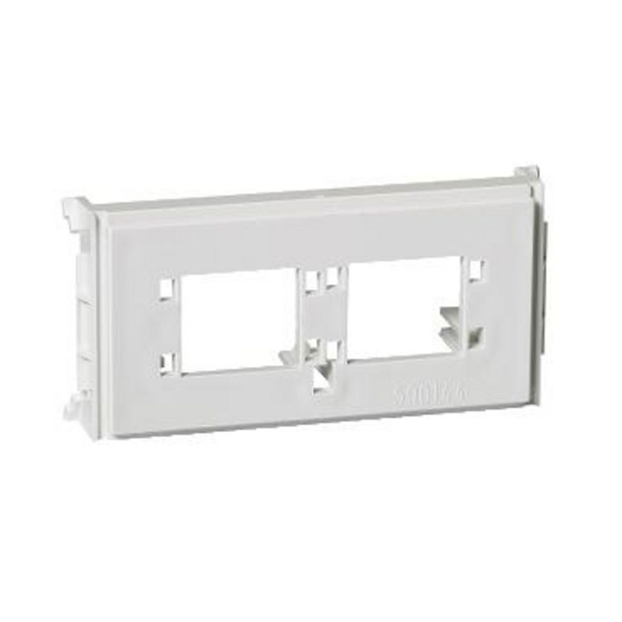 CYB-DP Centraalplaat 2x R&M 2x8 Positie Thorsman