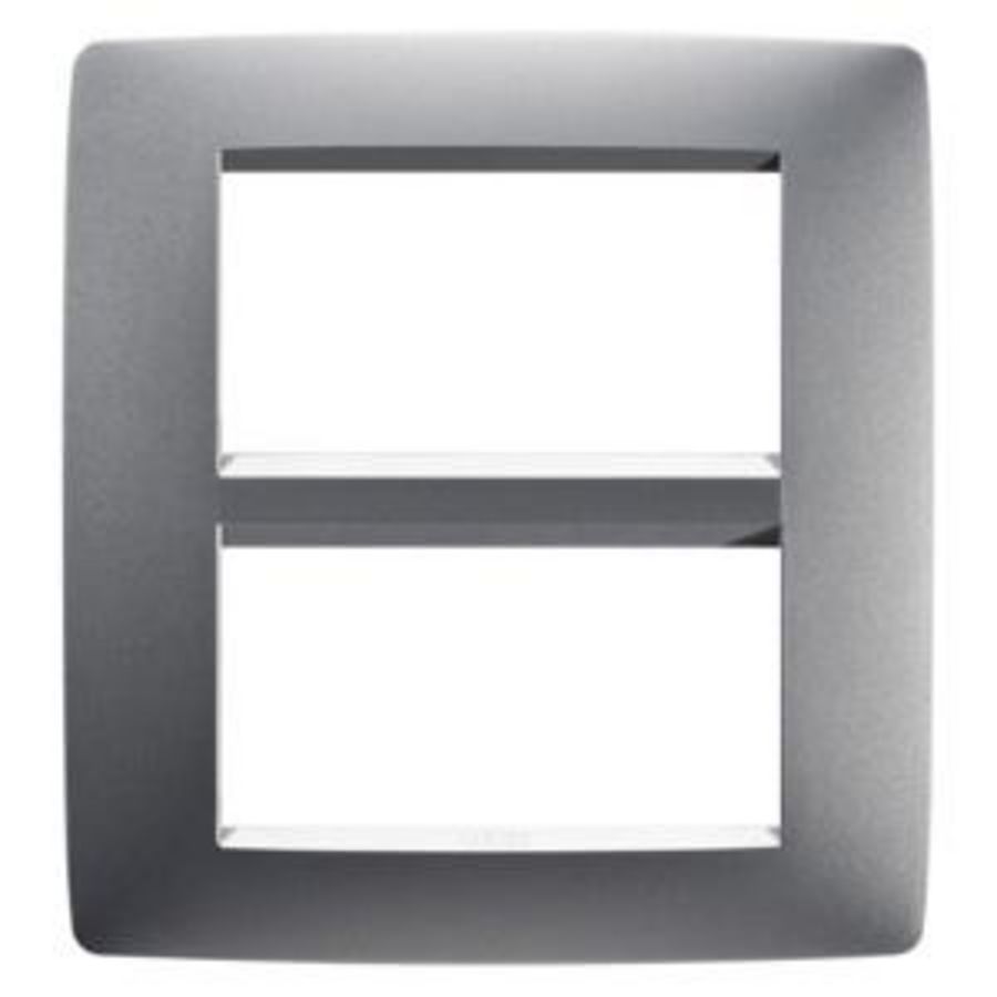 ONE PLAAT-VAN GELAKT TECHNOPOLYMEER-8 MODULE-TITANIUM