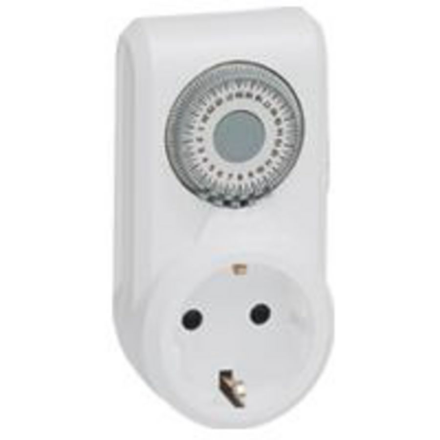 Stekkerschakelklok dag Schuko 50Hz OmniRex