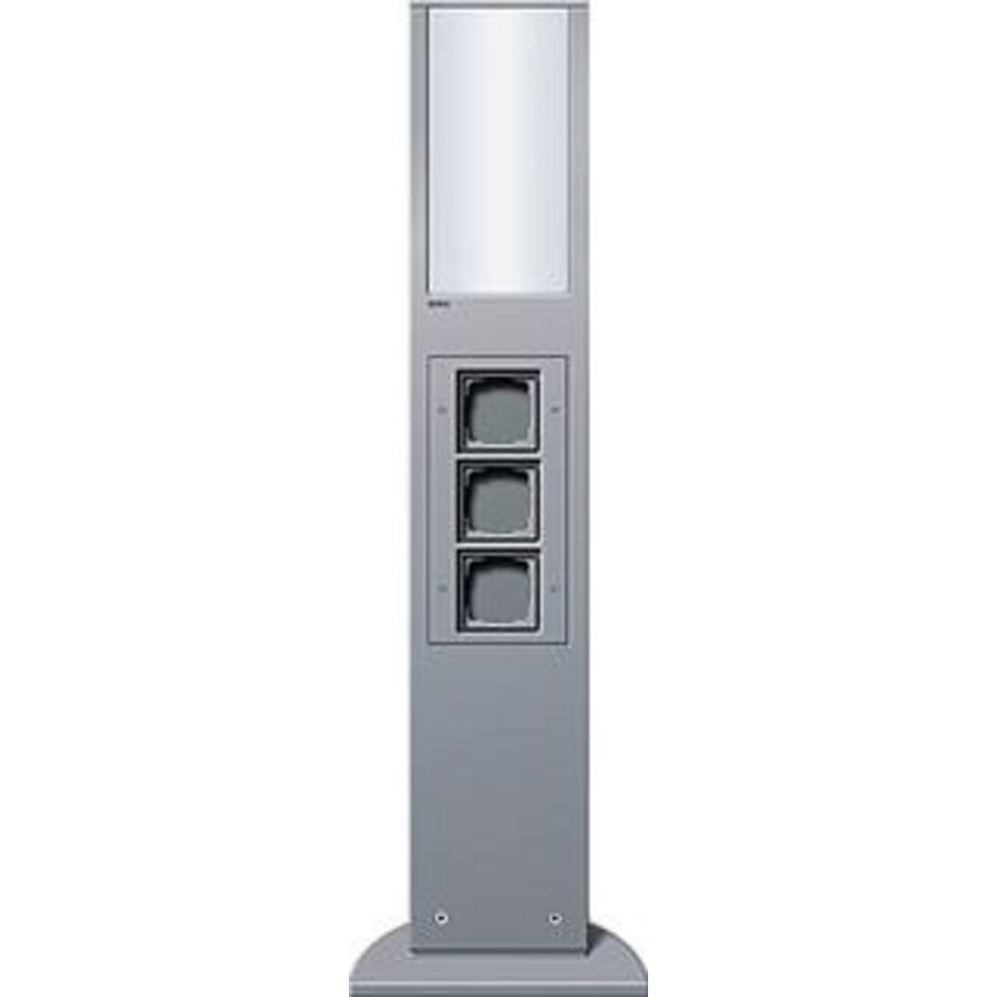 E-zuil lichtel. + 3x lege unit 769mm Gira energiezuil kl.al