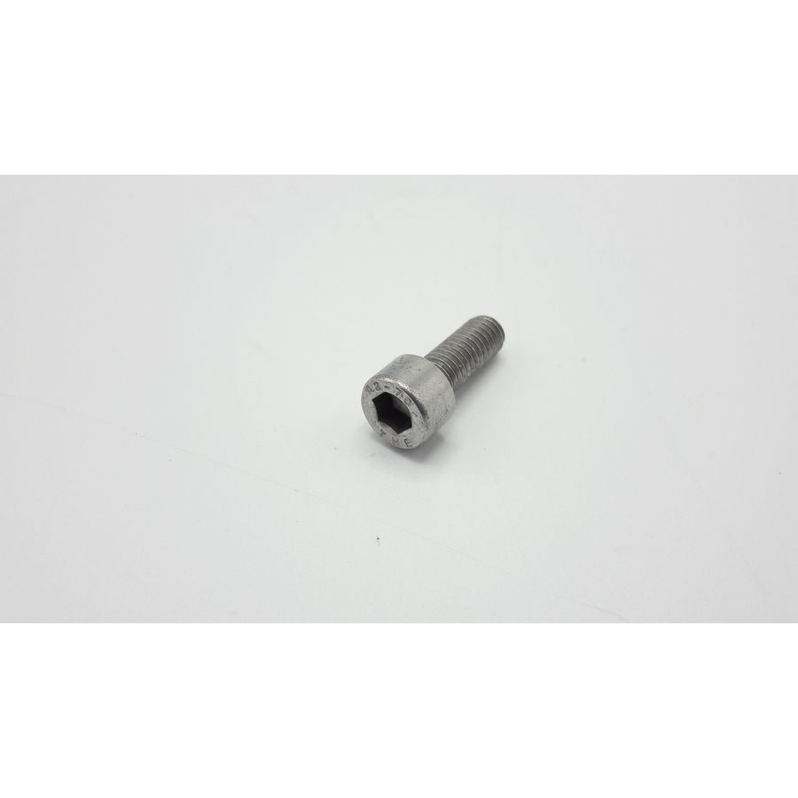 Bout M6x16 22222