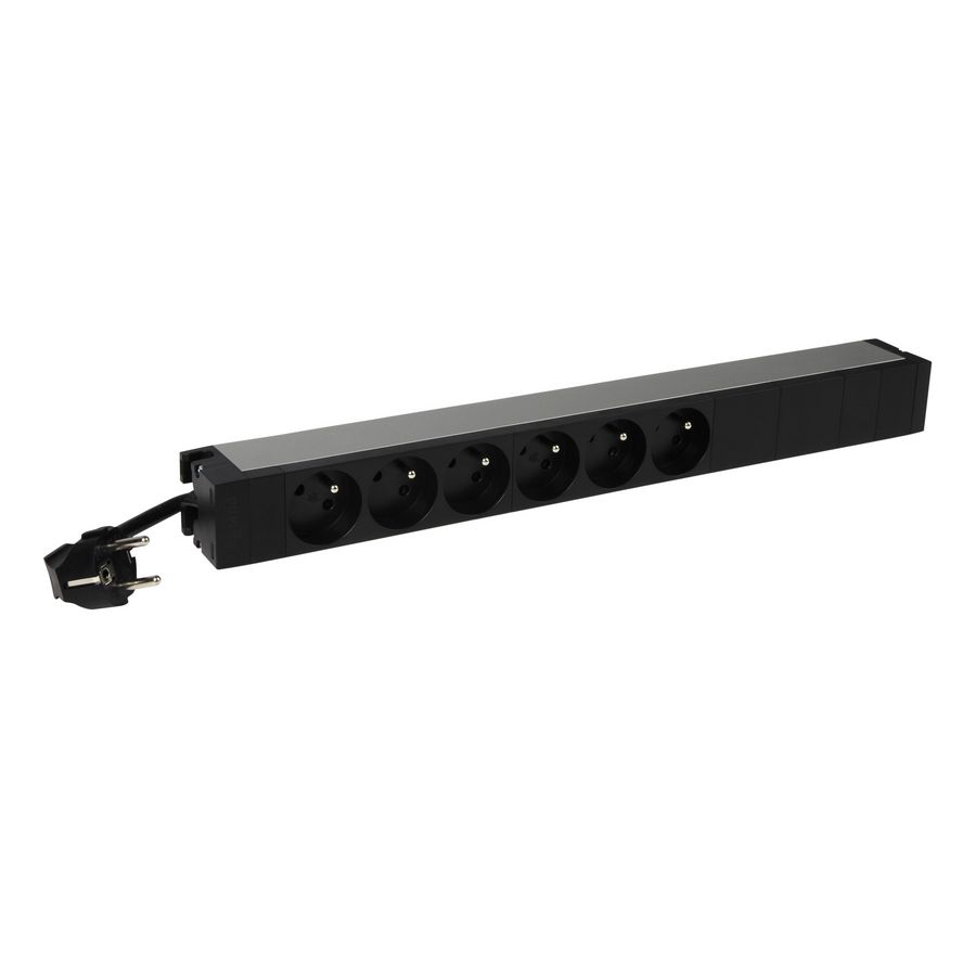 Power Distribution Unit 19" 3m. RA/PA 6x PA output