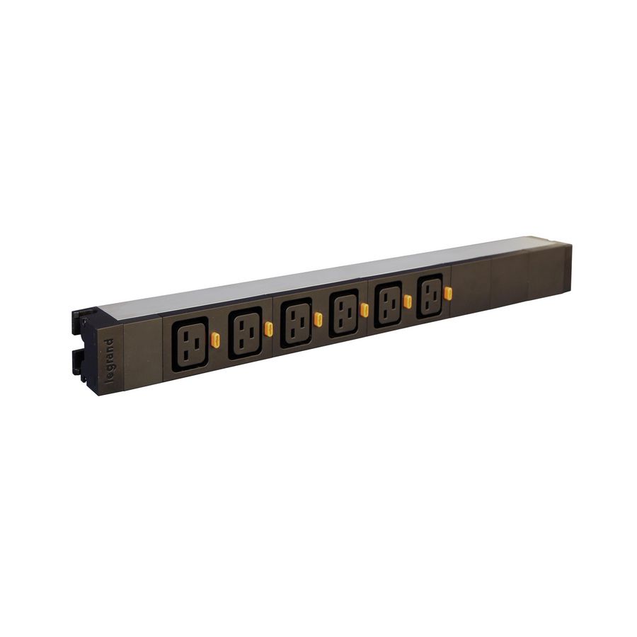 Power Distribution Unit 19" 6mm² klemmen 6x C19 output