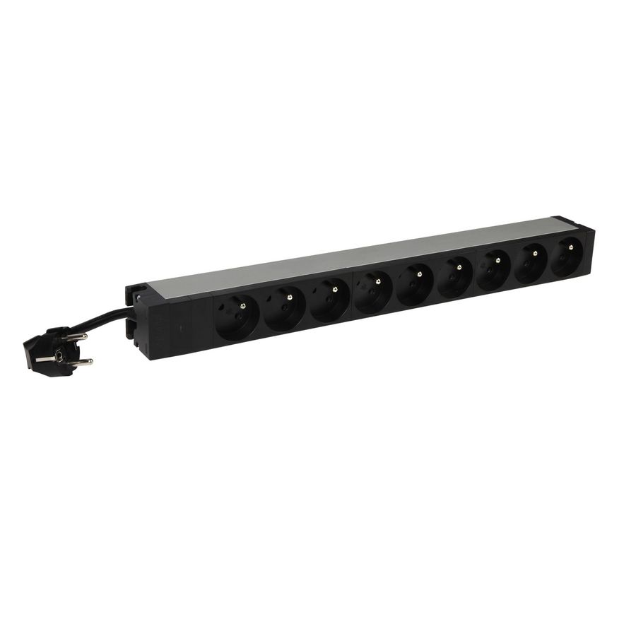 Power Distribution Unit 19" 3m. RA/PA9x PA-output