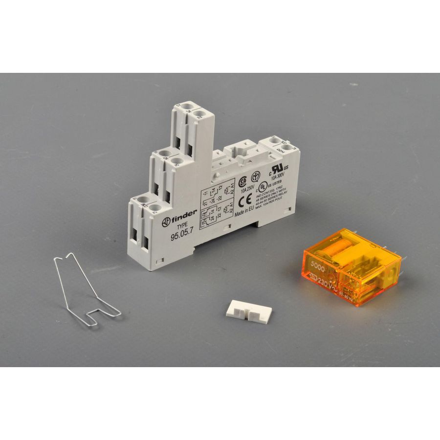 set relay 8a/250v-230v (5000)