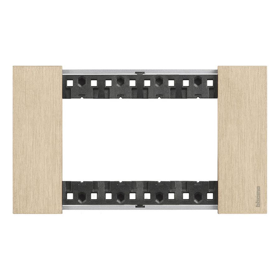 Afdekplaat 4 module goud K4704 LivingNow
