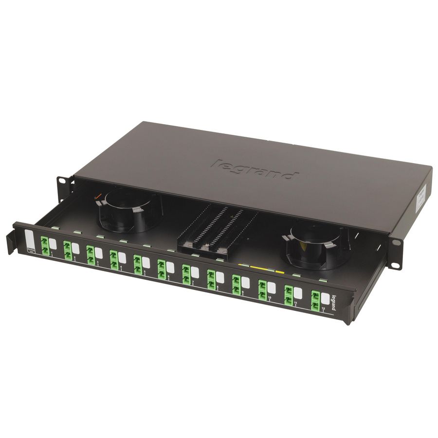 Glasvezelpaneel compleet 24 SC/APC SM LCS3