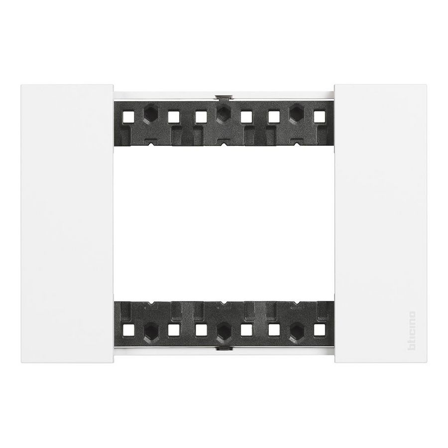 Afdekplaat 3 module wit K4703 LivingNow