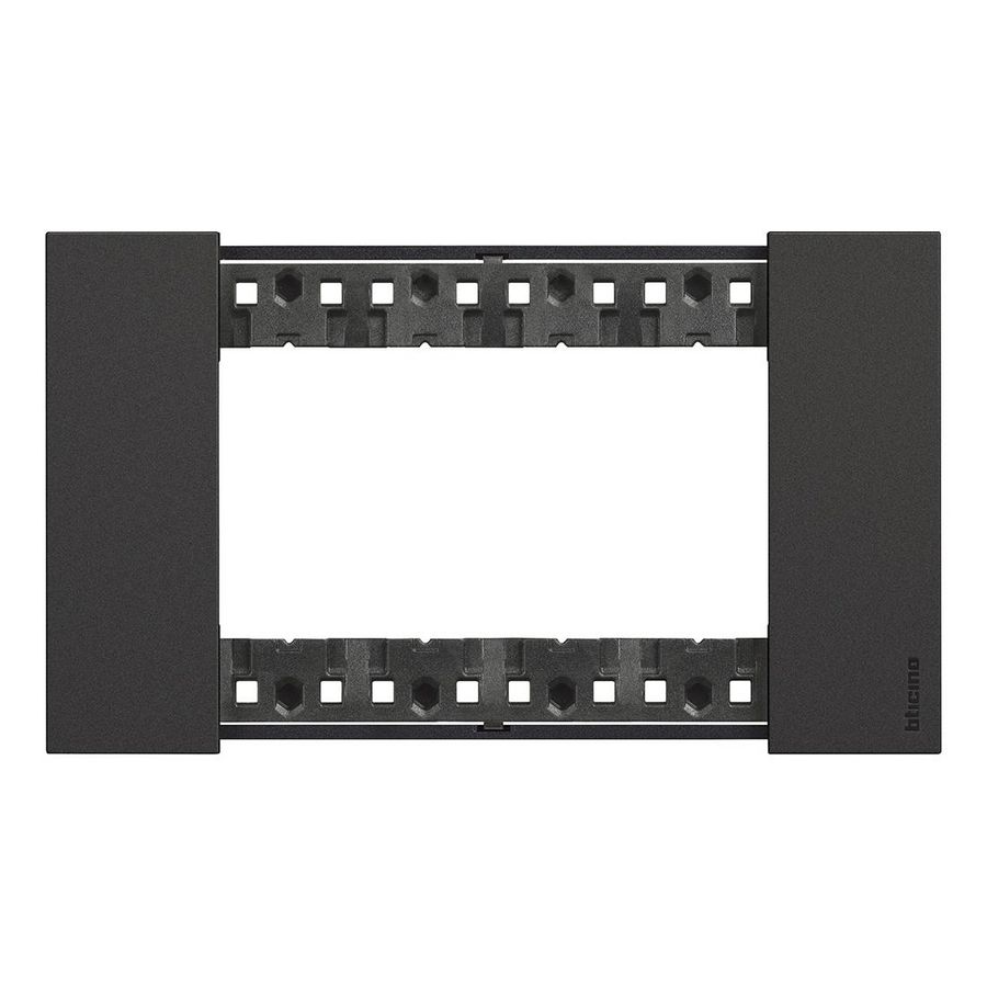 Afdekplaat 4 module zwart K4704 LivingNow