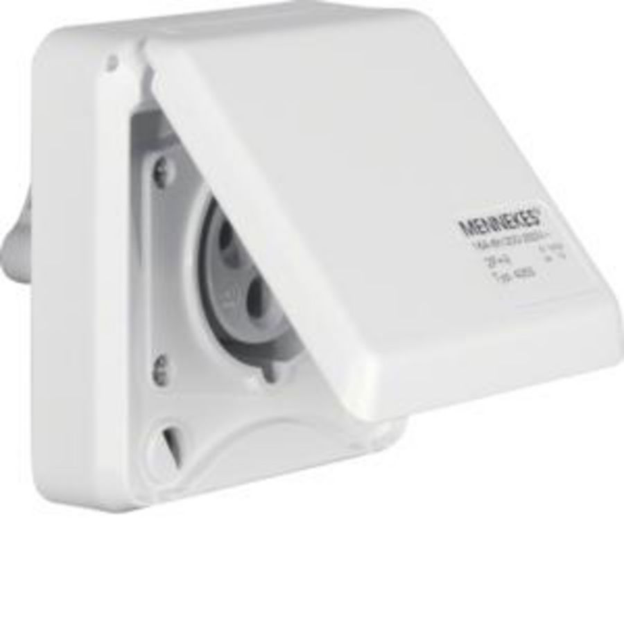 CEE-wandcontactdoos met klapdeksel 3P 16A voor kabelkanaal