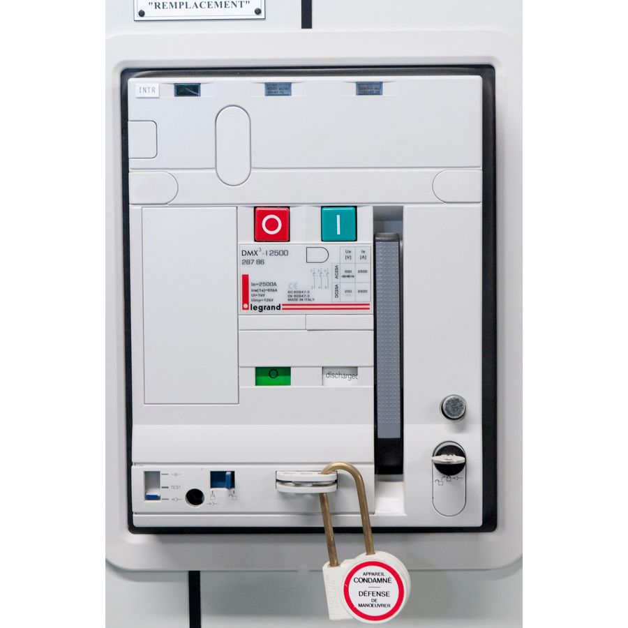 Lastscheider I2500 3-polig 2500A uitrijdbaar DMX3