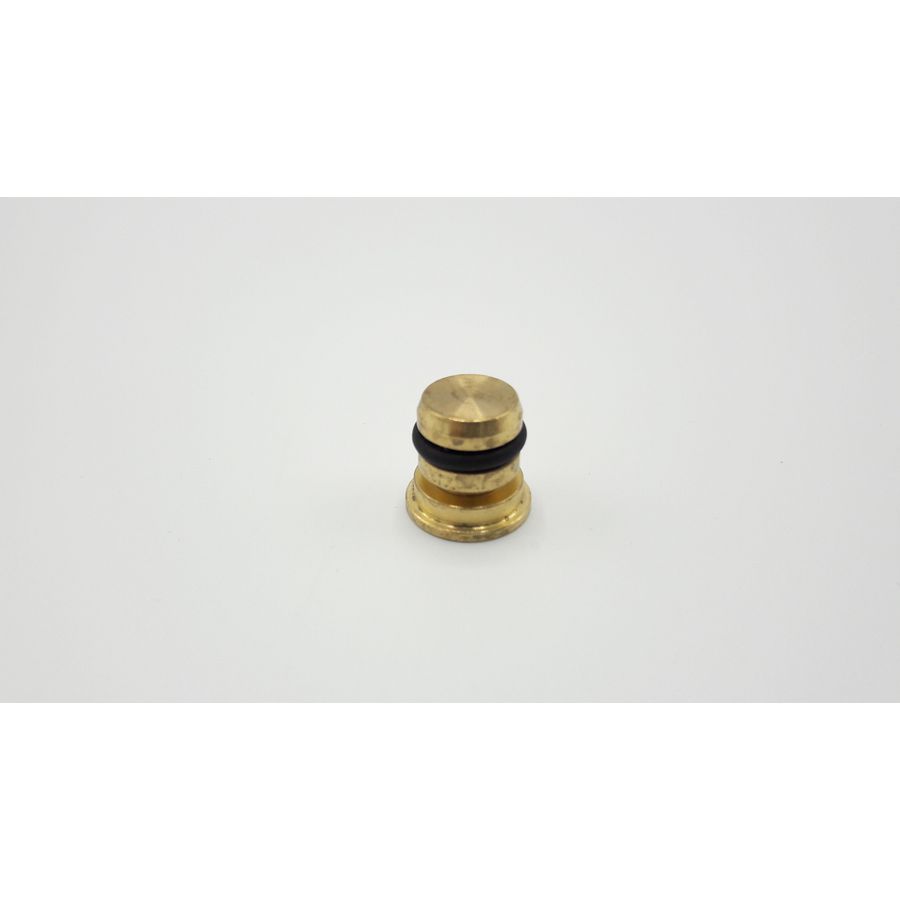 Plug 7630995
