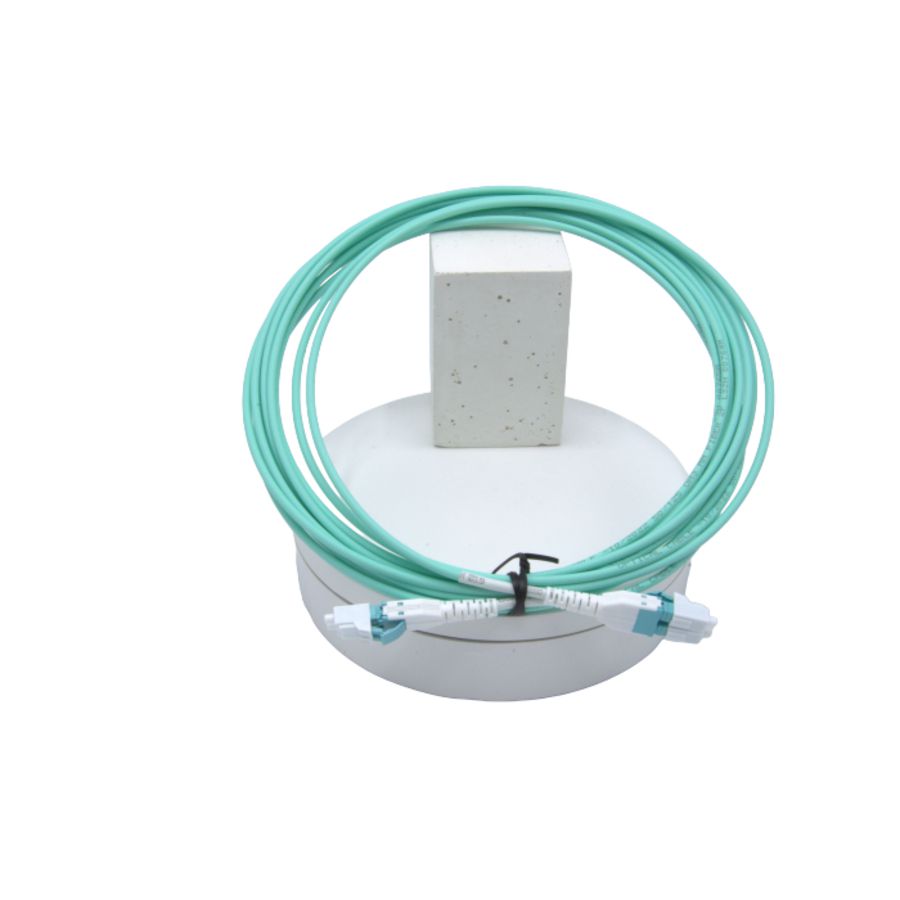 LC>LC DUPLEX OM3 50/125 LSOH 2.8mm 0.5 meter