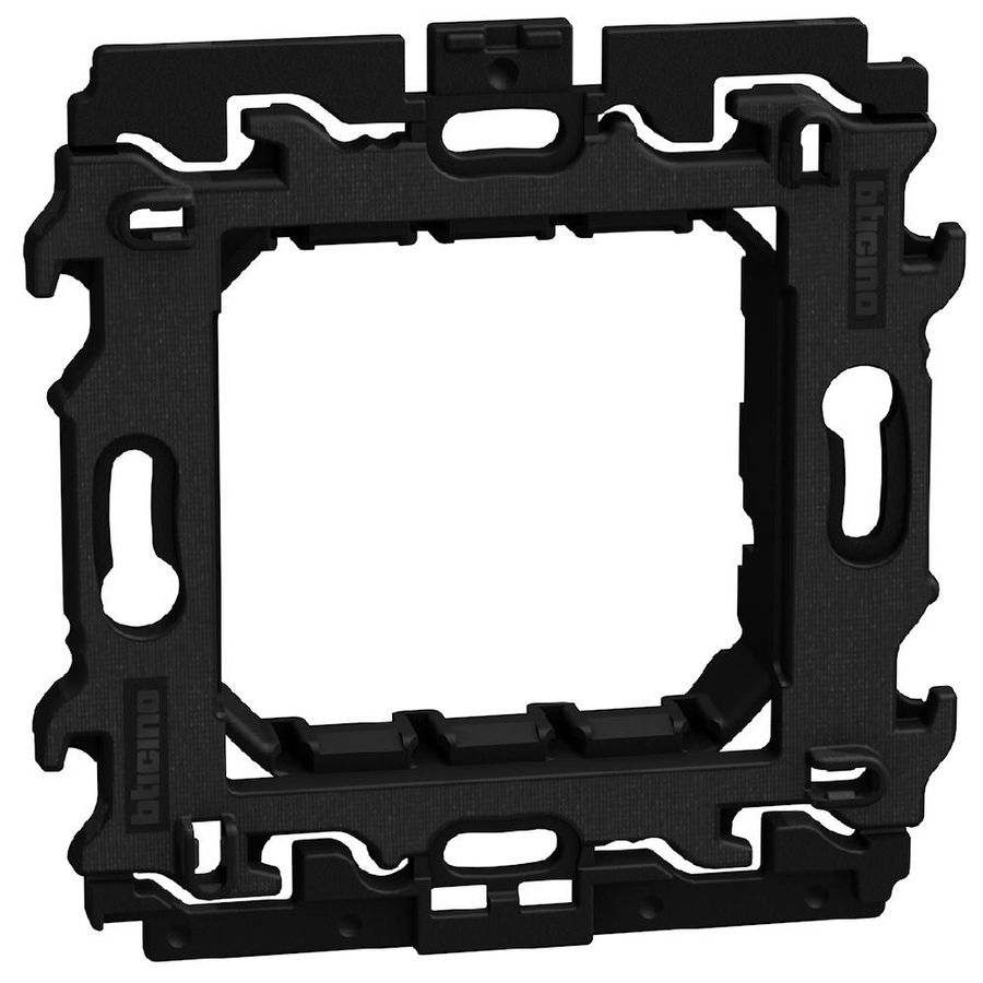 Light Now inbouwraam voor verticale contactdoos monoblok en 57mm BE