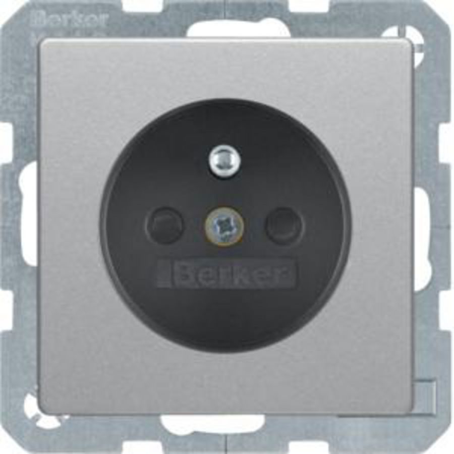Wandcontactdoos penaarde schroef berker Q.1/Q.3/Q.7 alulook