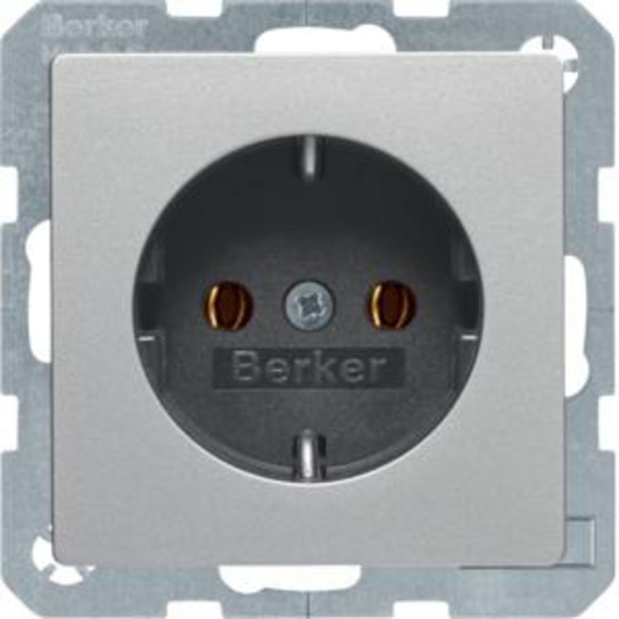 Wandcontactdoos RA steek berker Q.1/Q.3/Q.7 alulook