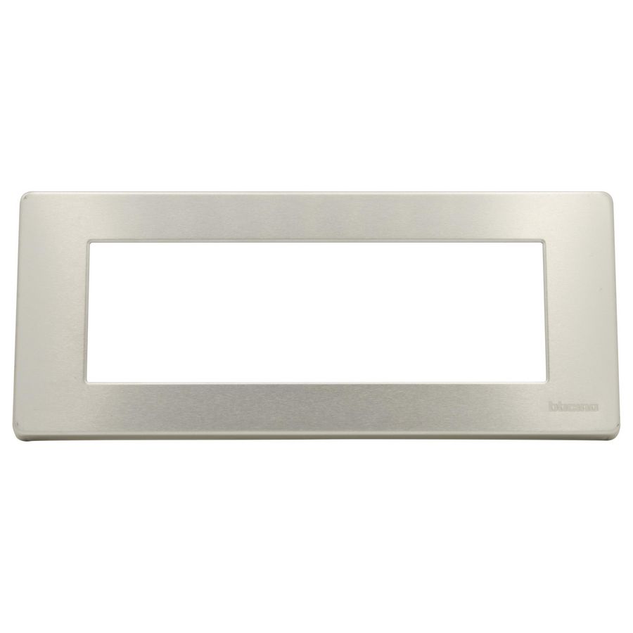 Afdekplaat 3 modulen vierkant ivoorkleurig Magic VVE=5