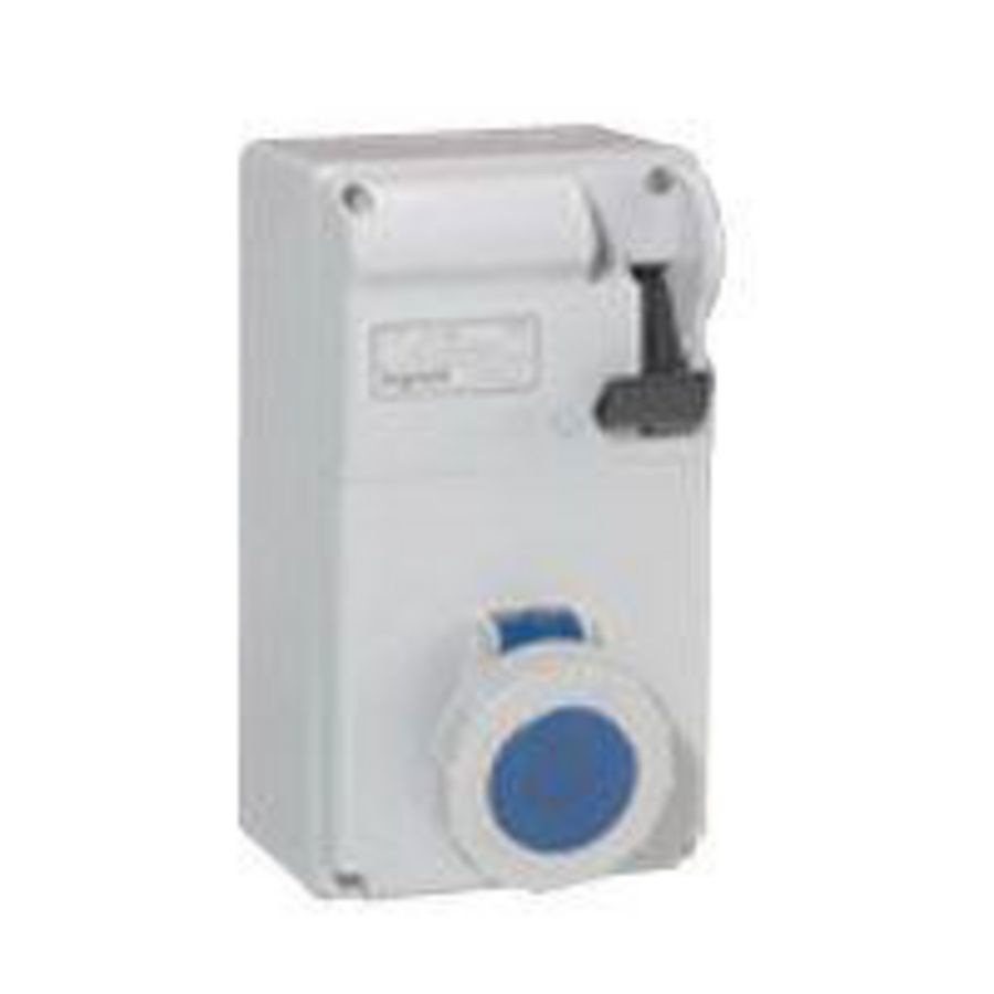 Wandcontactsdoos gesch. 230V 32A 3-polig IP55 P17