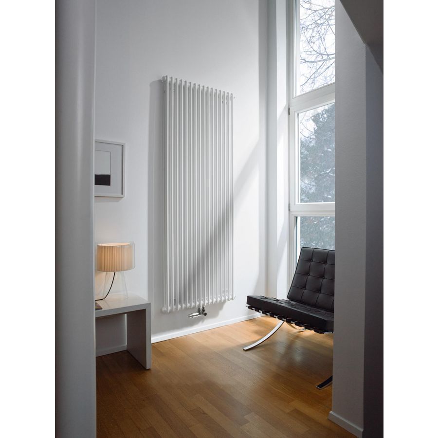 2-Kolomradiator Charleston 1500x552mm RAL9016 1248W Vert.