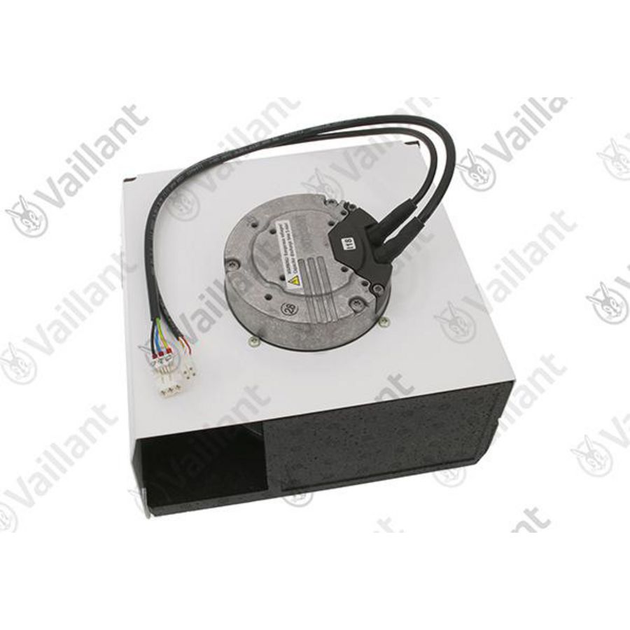 Ventilator bodem 0020093804